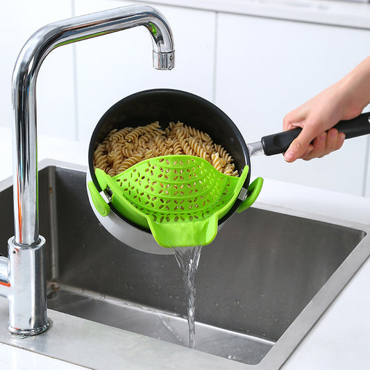 Silicone Pot Drain Stopper — No-Spill Strainer Lid Clip